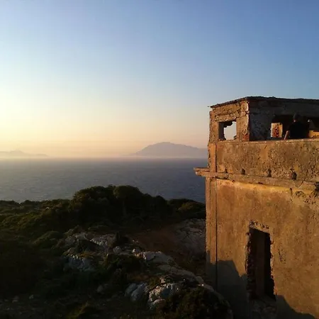 Arki Island-katsavidis